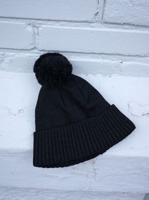 Фото Шапка Unreal Pompon Black